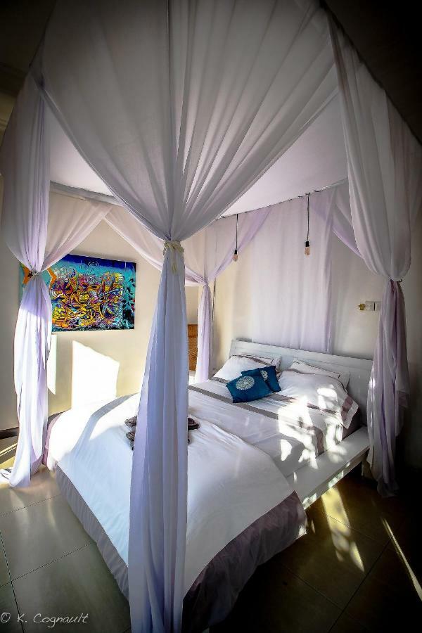 Kamar Deluxe Double dengan Shower